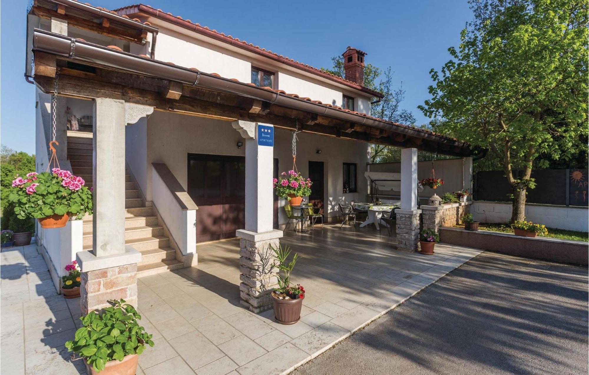 Amazing Apartment In Pazin With Wifi Katun Lindarski 外观 照片