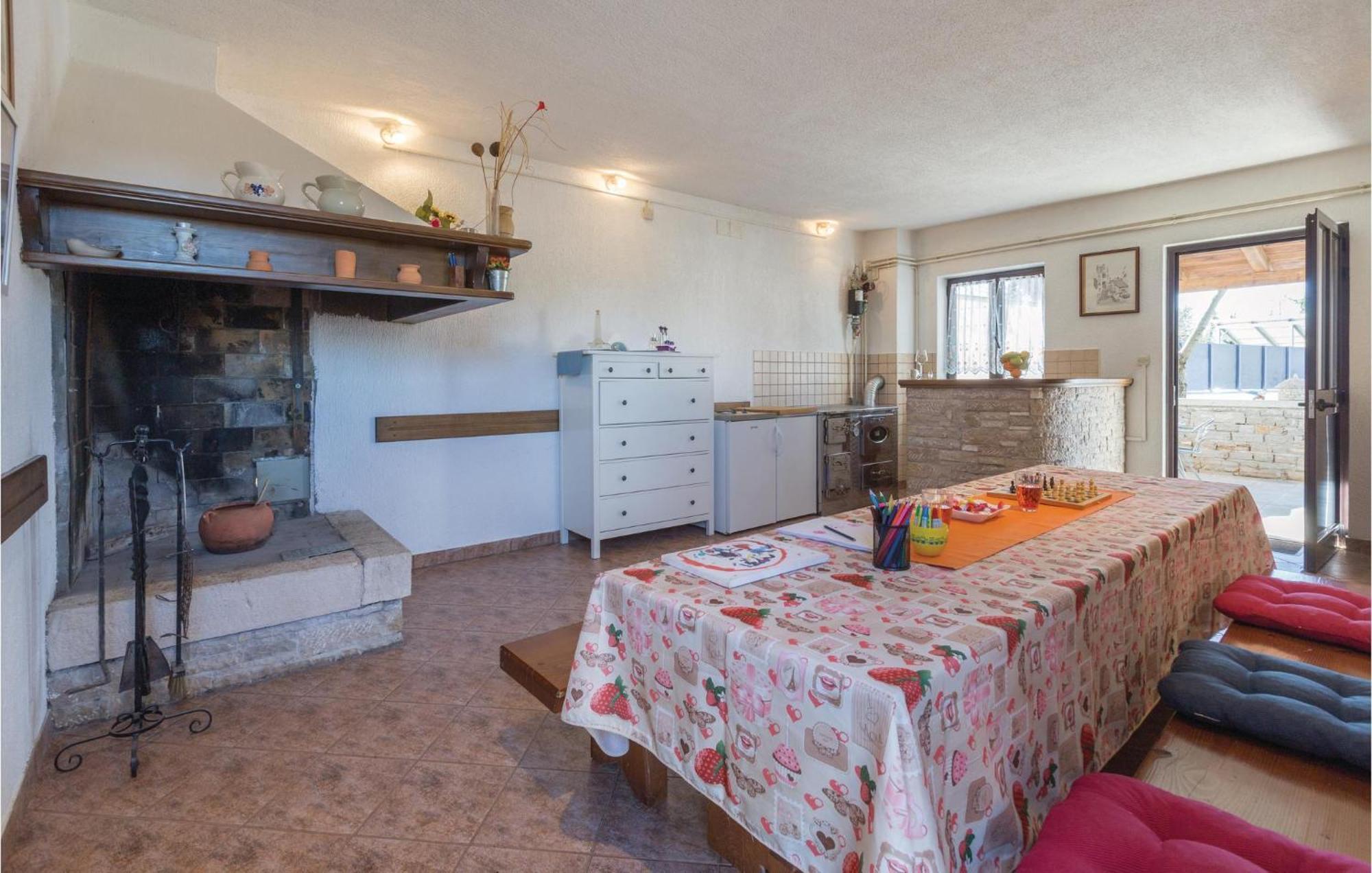 Amazing Apartment In Pazin With Wifi Katun Lindarski 外观 照片